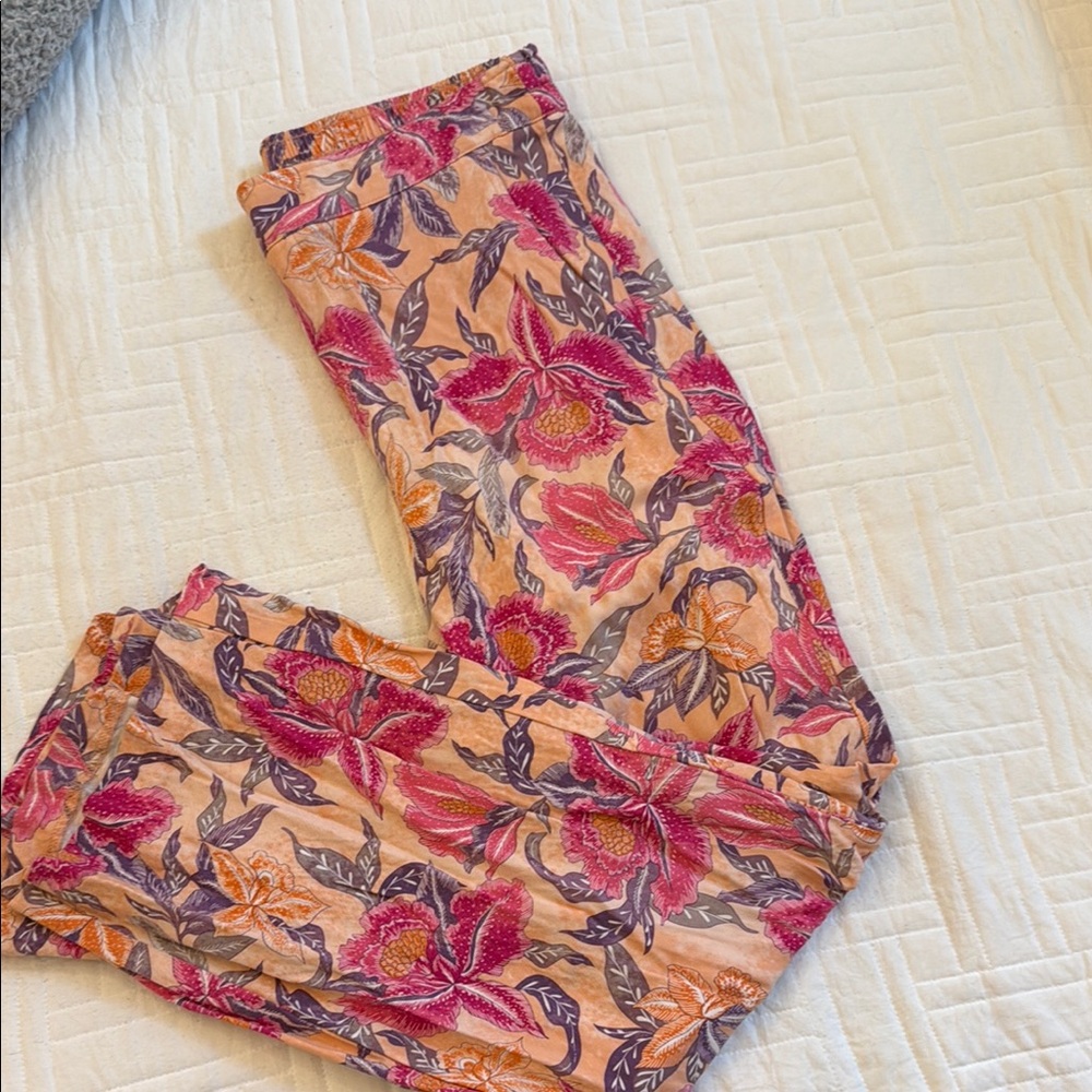Floral Patterned Pants